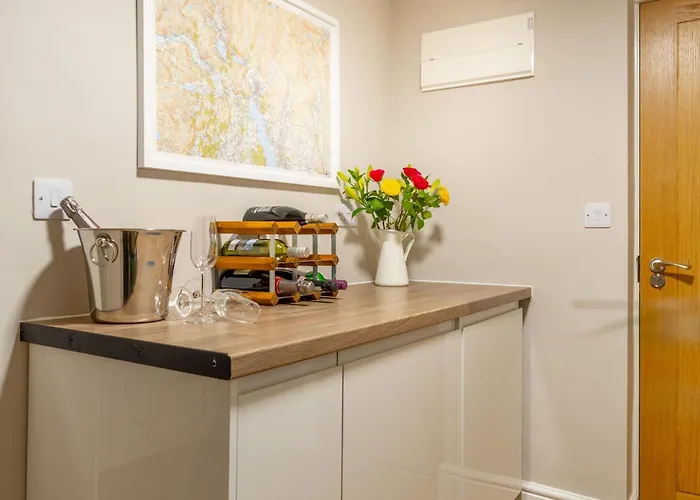 1 Wordsworth's Stamp House *